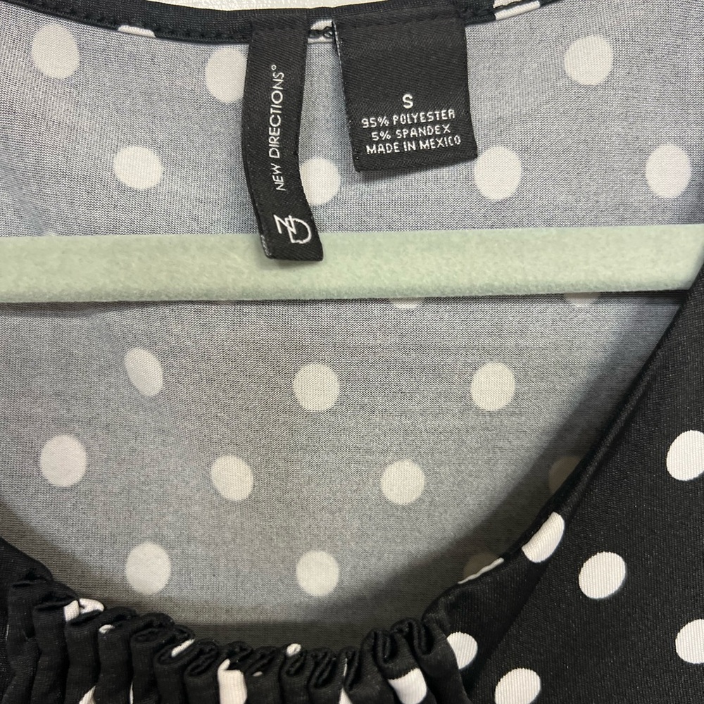 New Directions 🦩 Black and White Polka Dot Dress - Picture 3 of 4